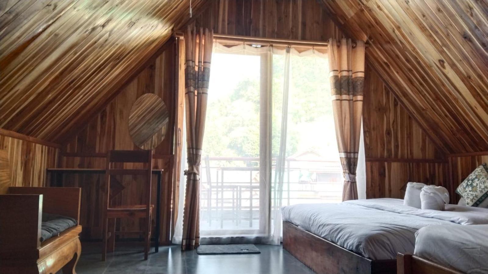 Amphai Guest House Nong Khiaw Exterior photo